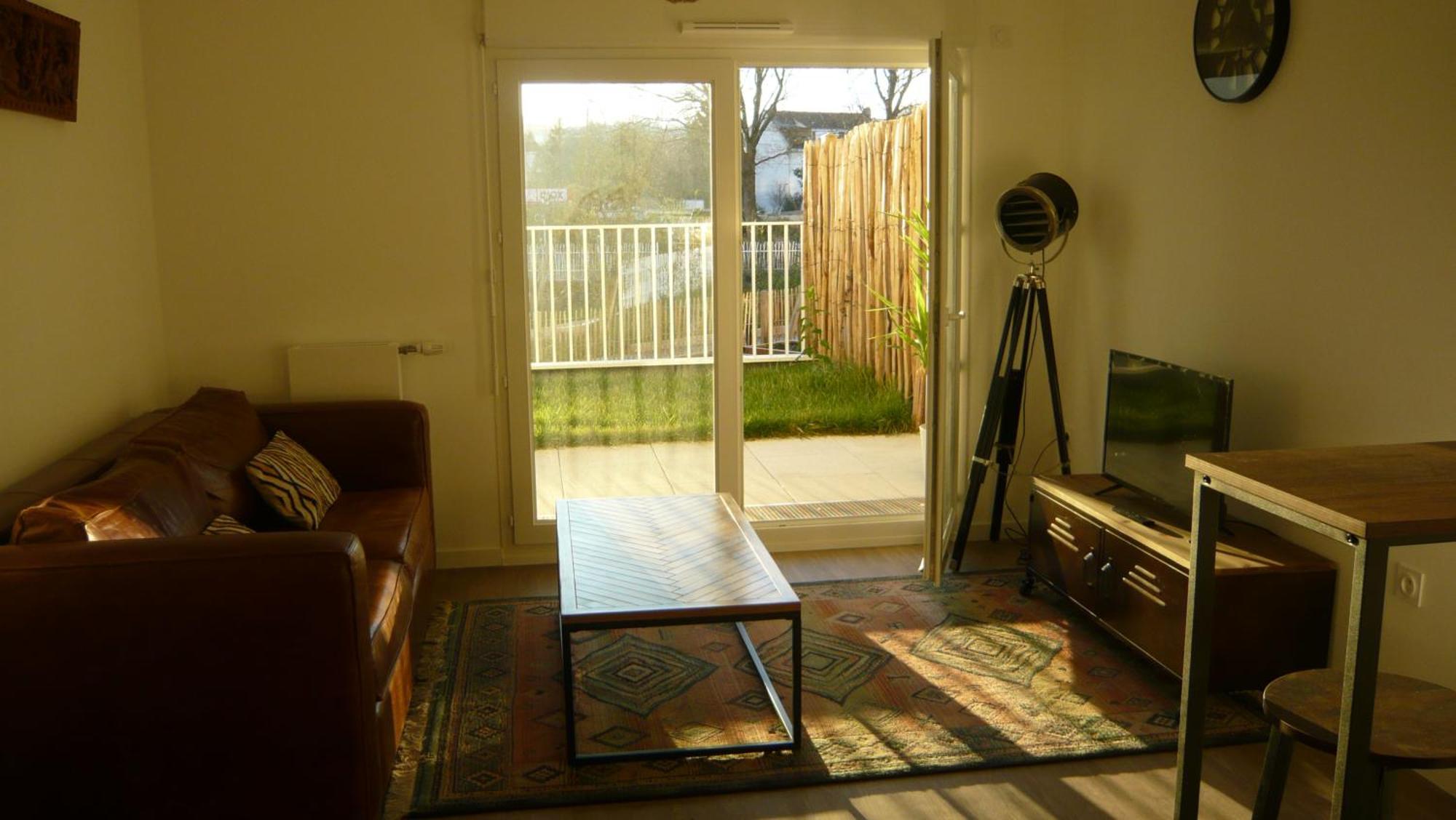 Appartement, Terrasse, Jardin, Parking Au Bord De Paris Noisy-le-Sec Exterior photo